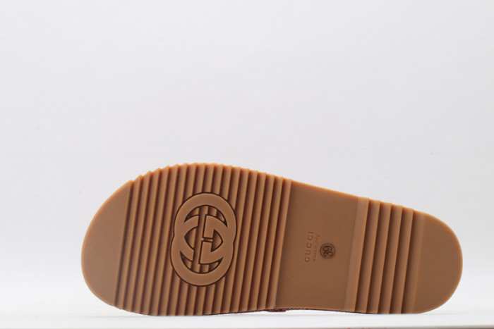 GUI SANDAL