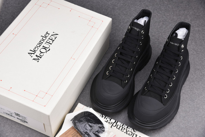 ALEX MCQU SNEAKER