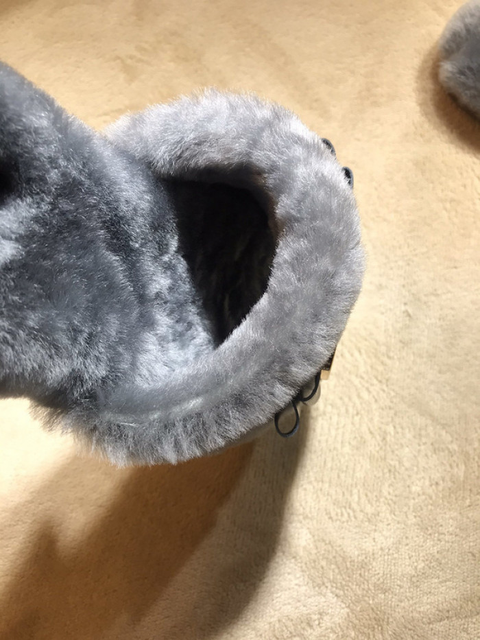 d10r sandal