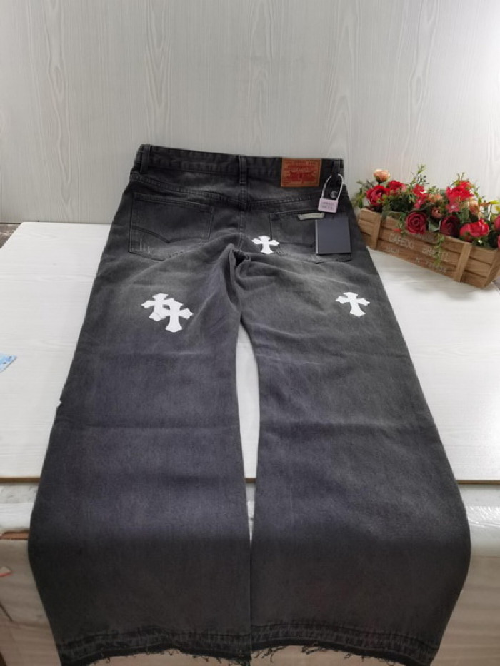 CHR0ME HEARTS PANTS