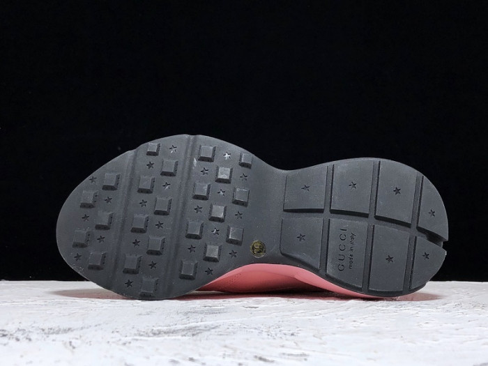 GUI SNEAKER