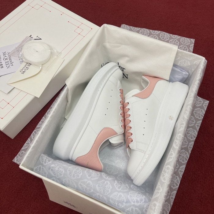 ALEX MCQU SNEAKER