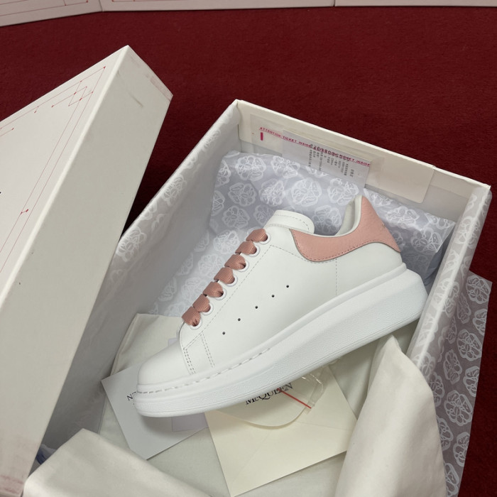 ALEX MCQU SNEAKER