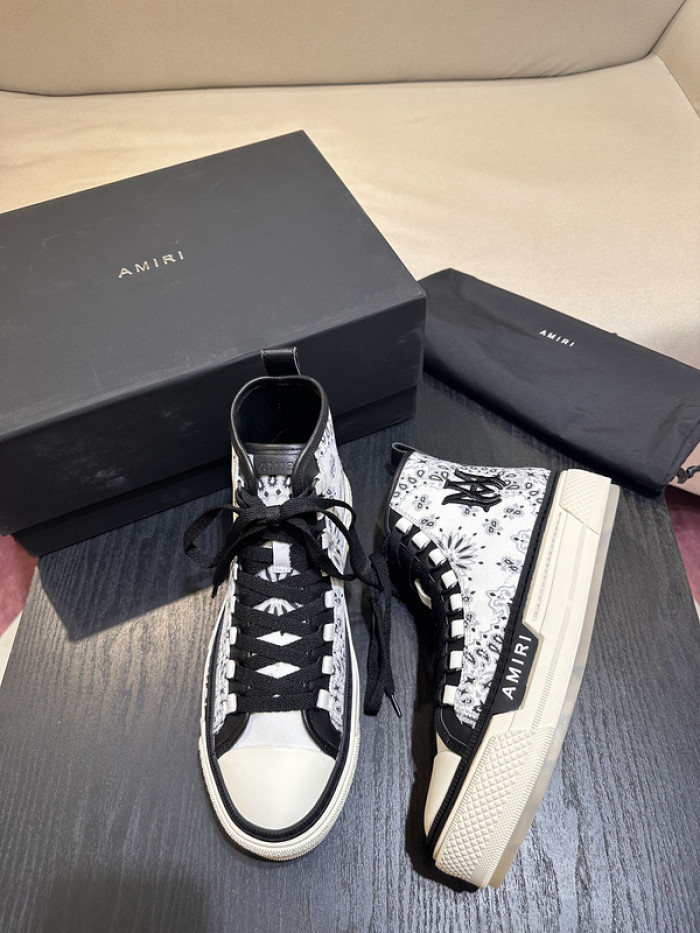 AM1R1 SNEAKER