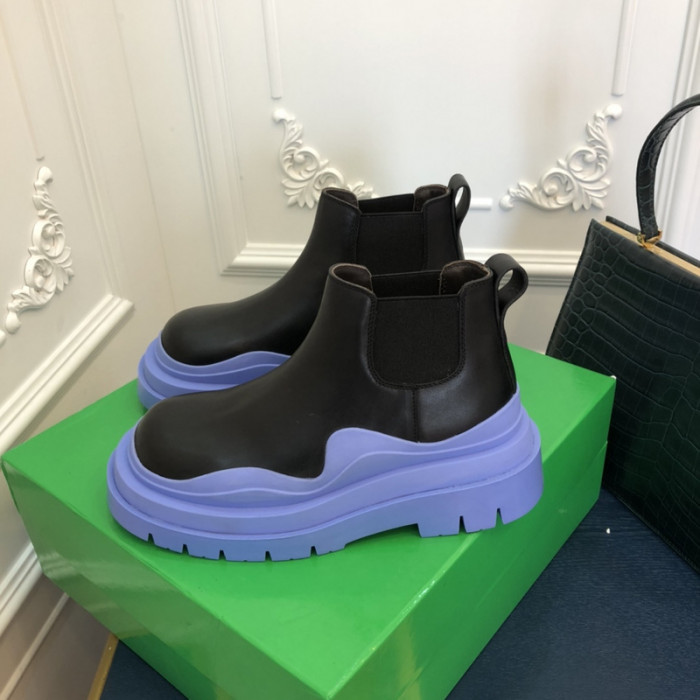 BV boots 018