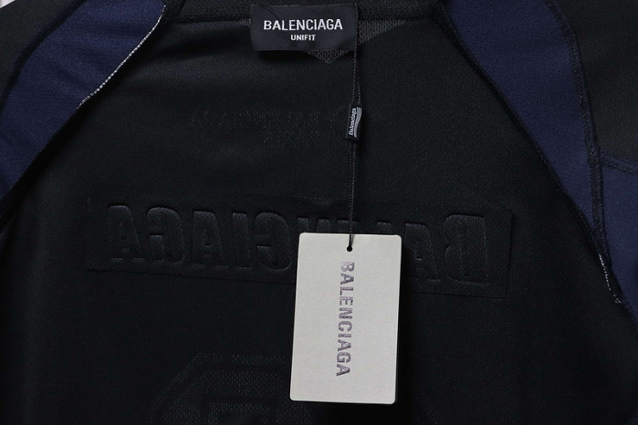 balenc1g& shirt