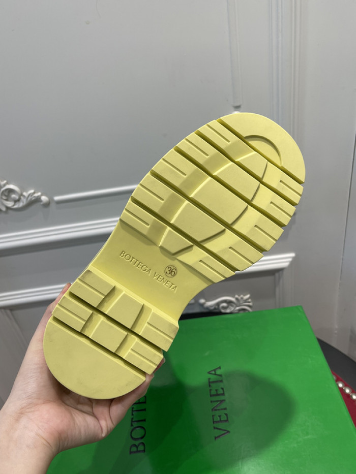 BV boots 001