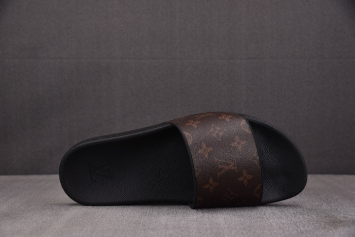 L0VT SANDAL