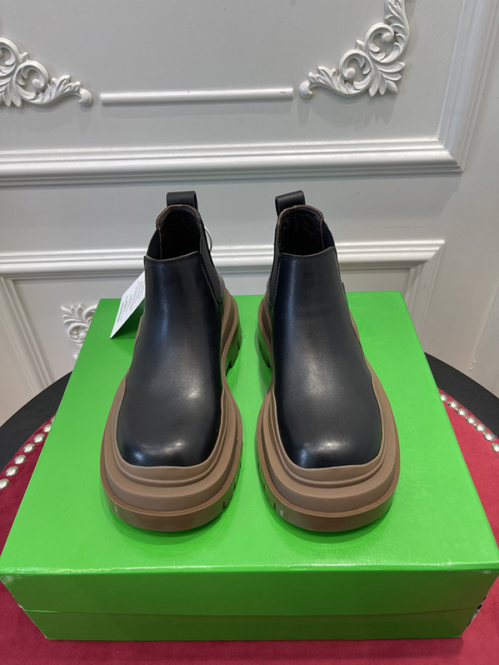 BV boots 035