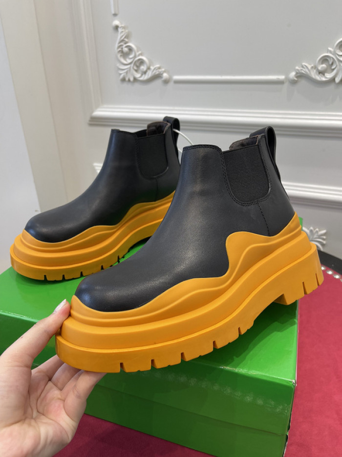 BV boots 021