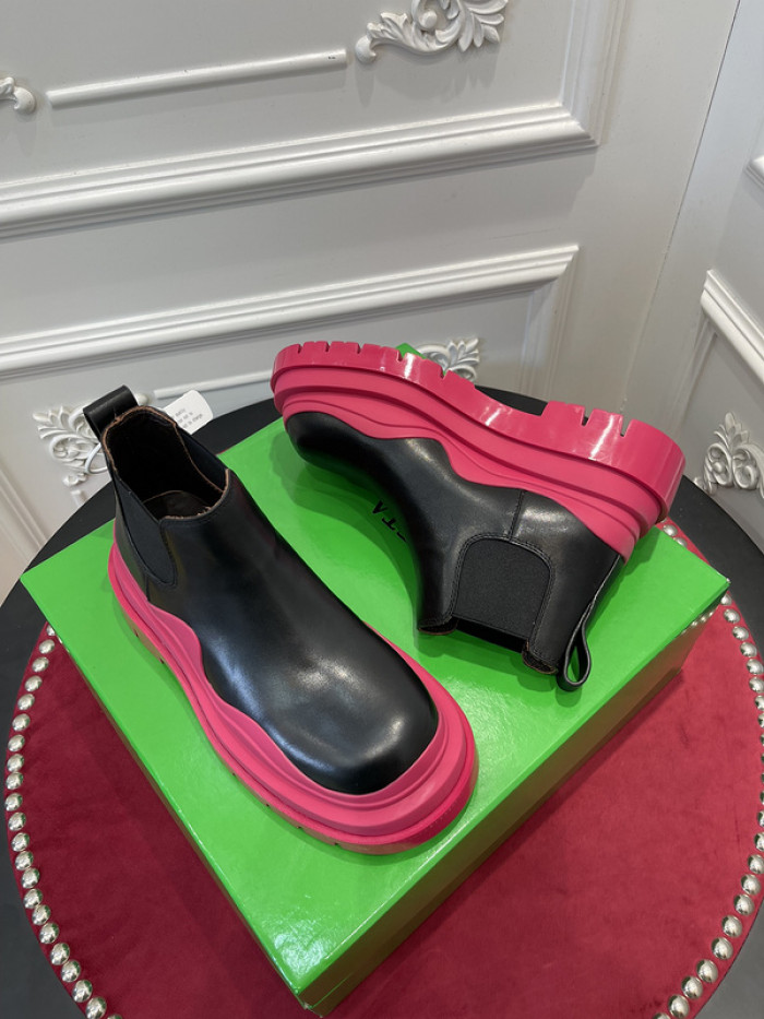 BV boots 011
