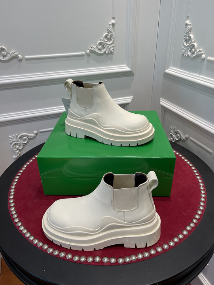 BV boots 005