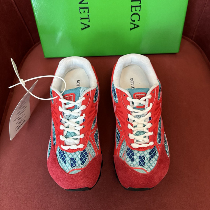 BV sneaker