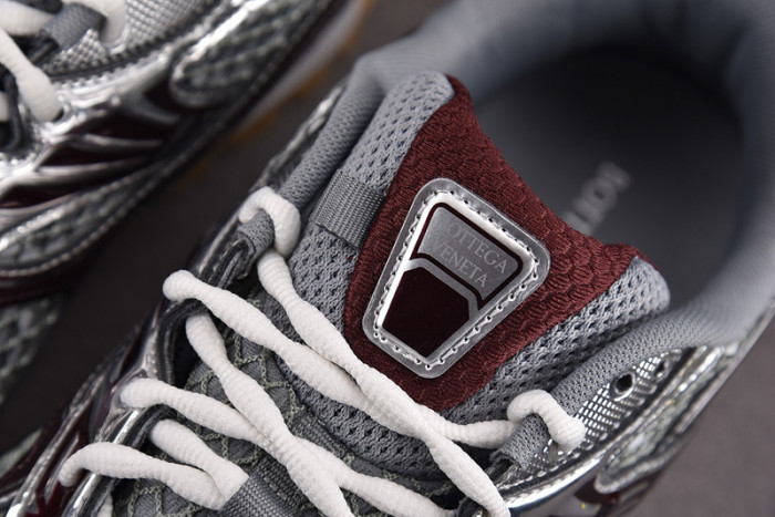 BV sneaker