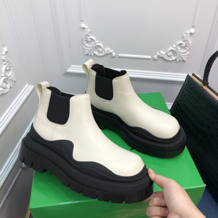 BV boots 013