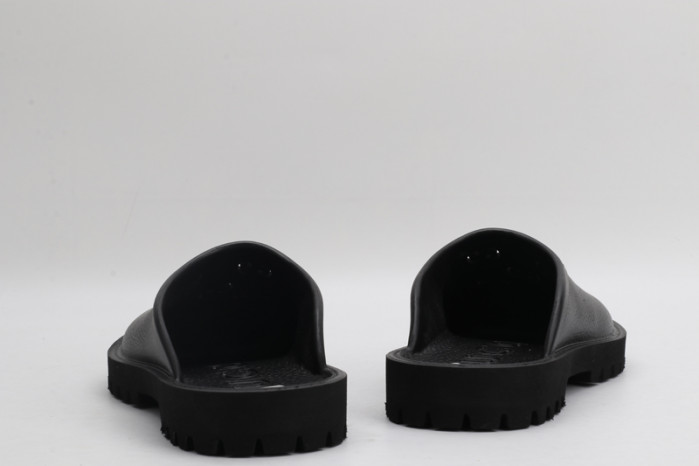 GUI SANDAL