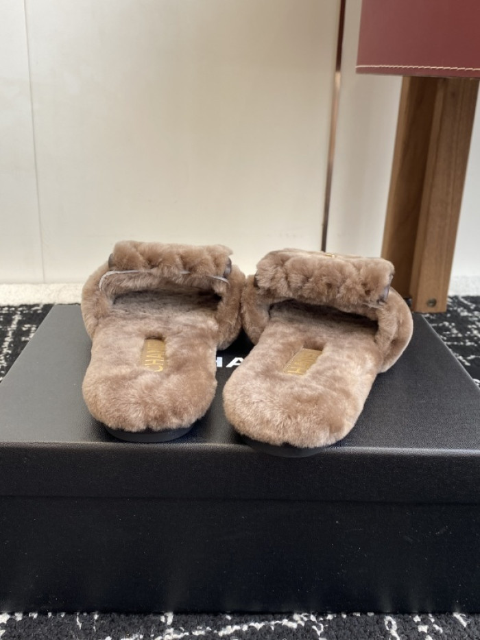CN Sandal