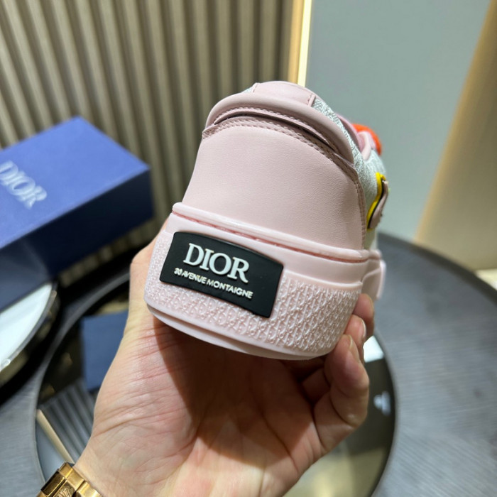 D10R SNEAKER