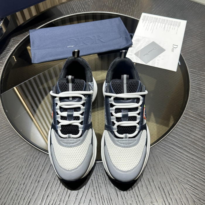 D10R SNEAKER