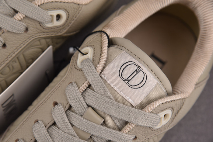 D10R B27 LOW SNEAKER