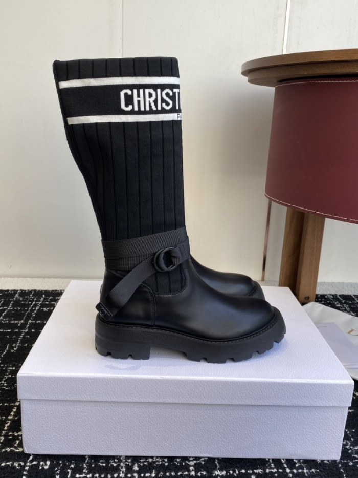 D10R boot
