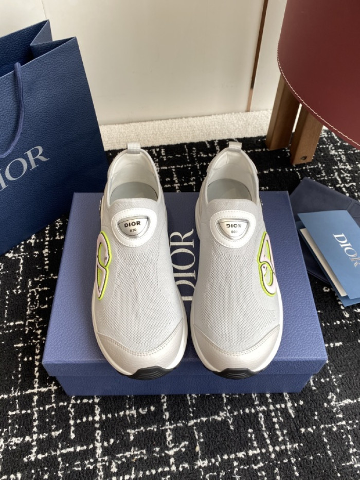 D10R SNEAKER