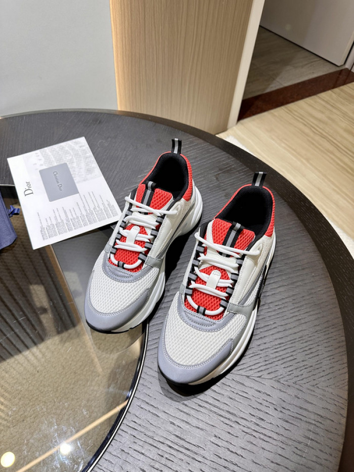 D10R SNEAKER