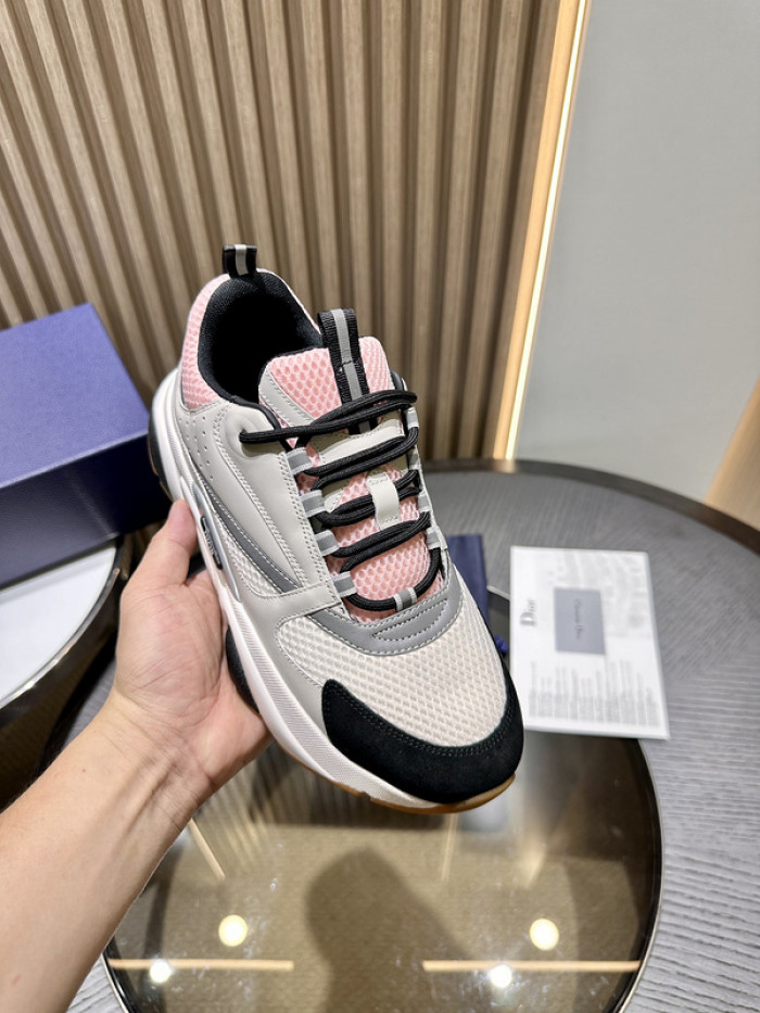 D10R SNEAKER