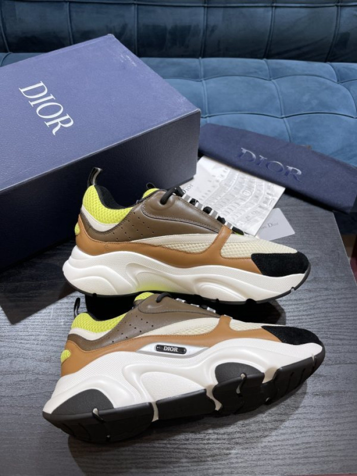 D10R SNEAKER