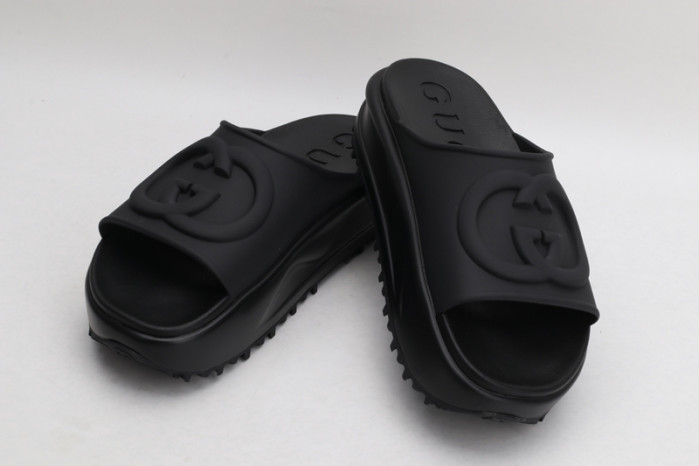 GUI SANDAL
