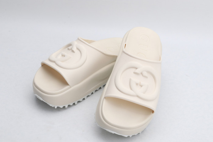 GUI SANDAL