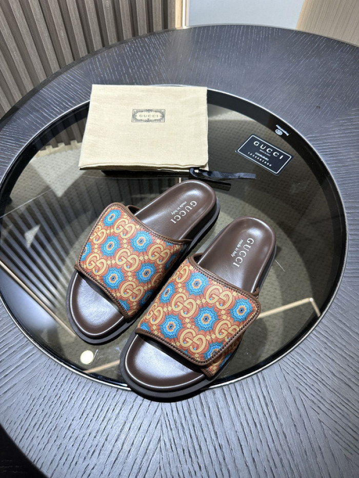 GUI SANDAL