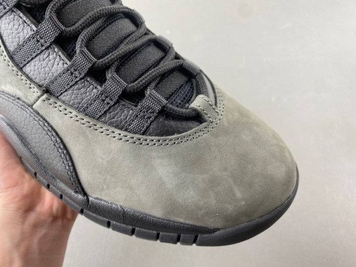Air Jordan 10 Retro Shadow (2025) HJ6779-001