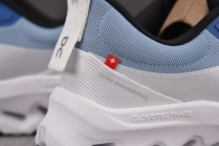 l01w1 SNEAKER