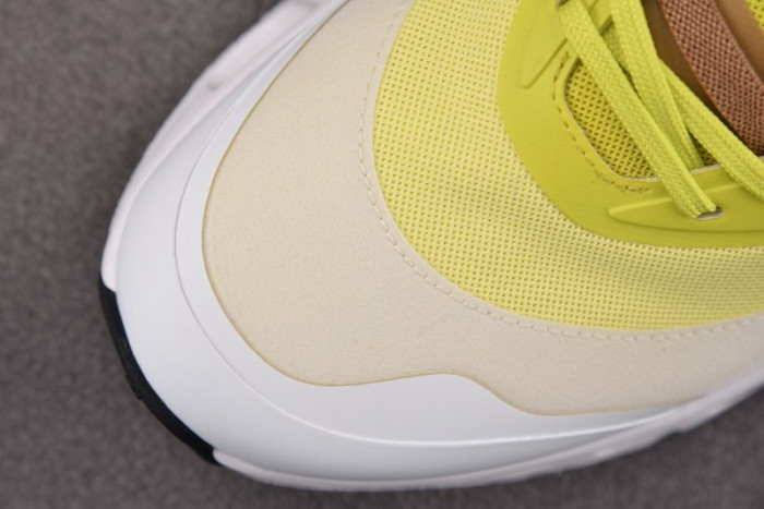 l01w1 SNEAKER