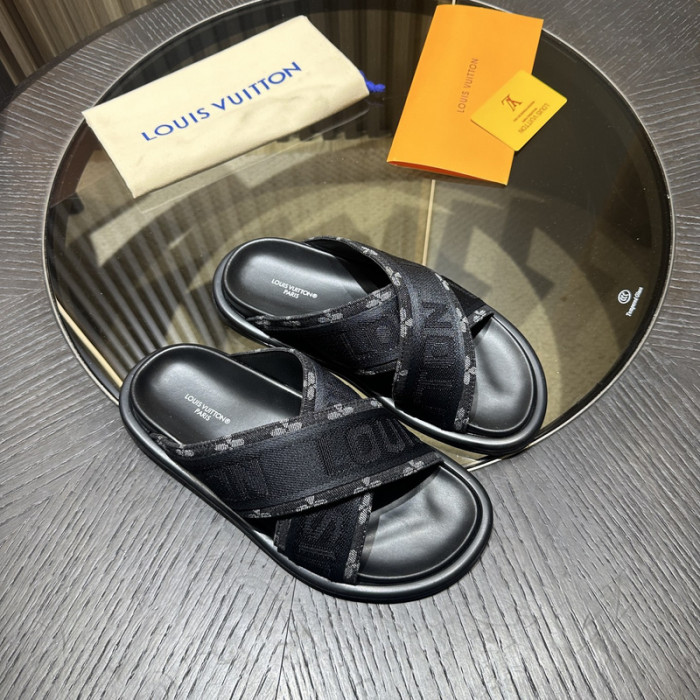 L0VT SANDAL