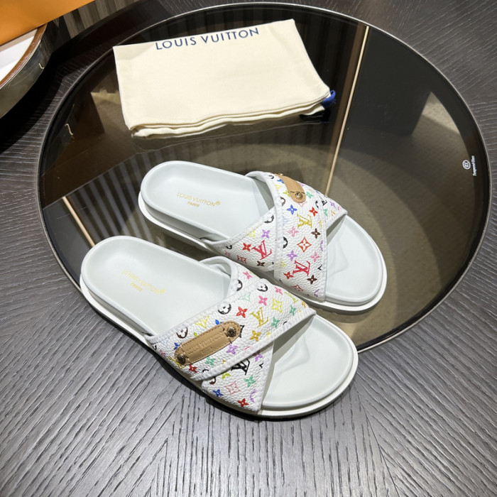 L0VT SANDAL