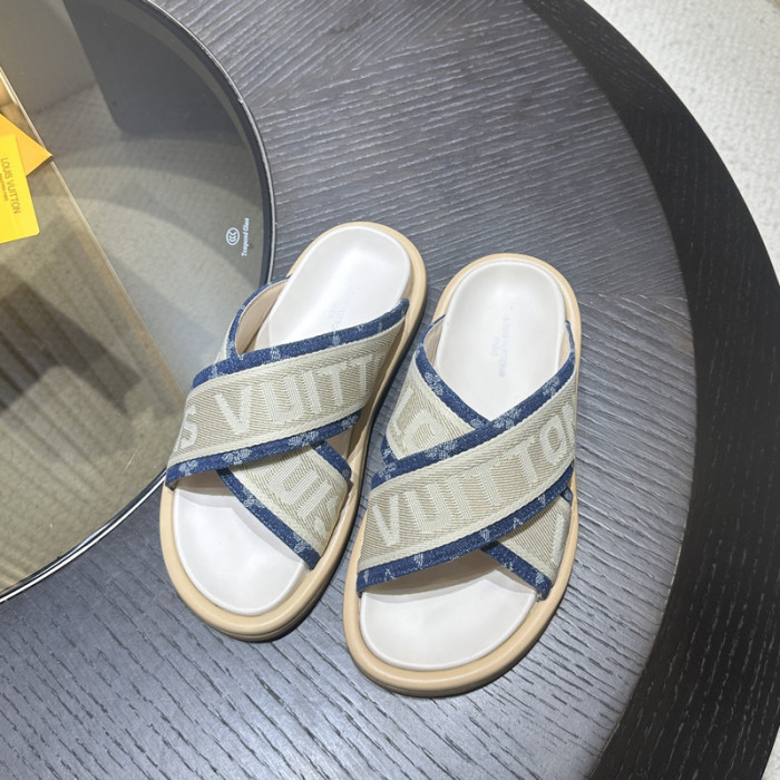 L0VT SANDAL