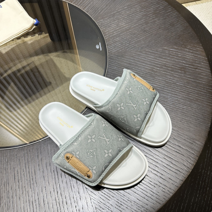 L0VT SANDAL