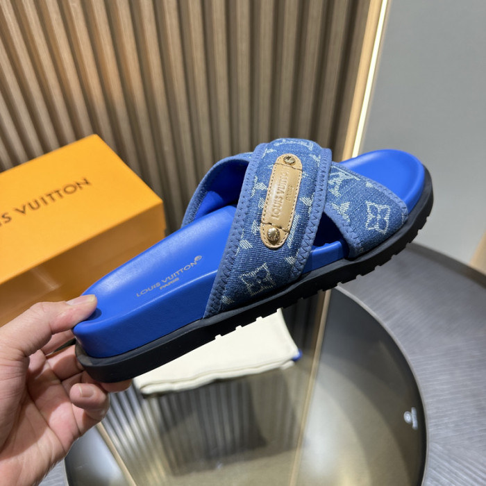 L0VT SANDAL