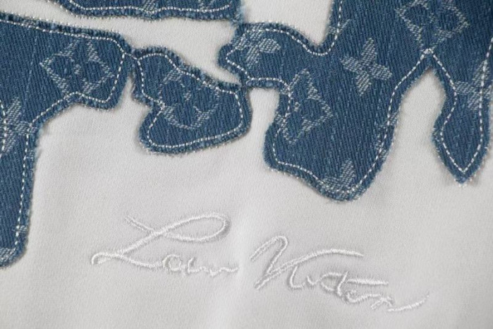 L0VT SHIRT