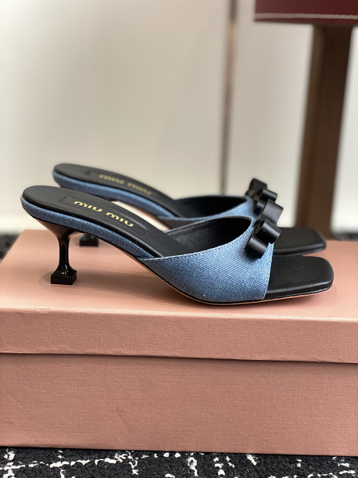 M1U SANDAL