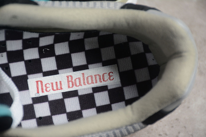 NEW BALAN& SNEKAER