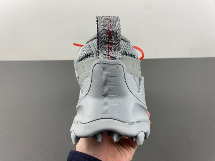 OFW SNEAKER