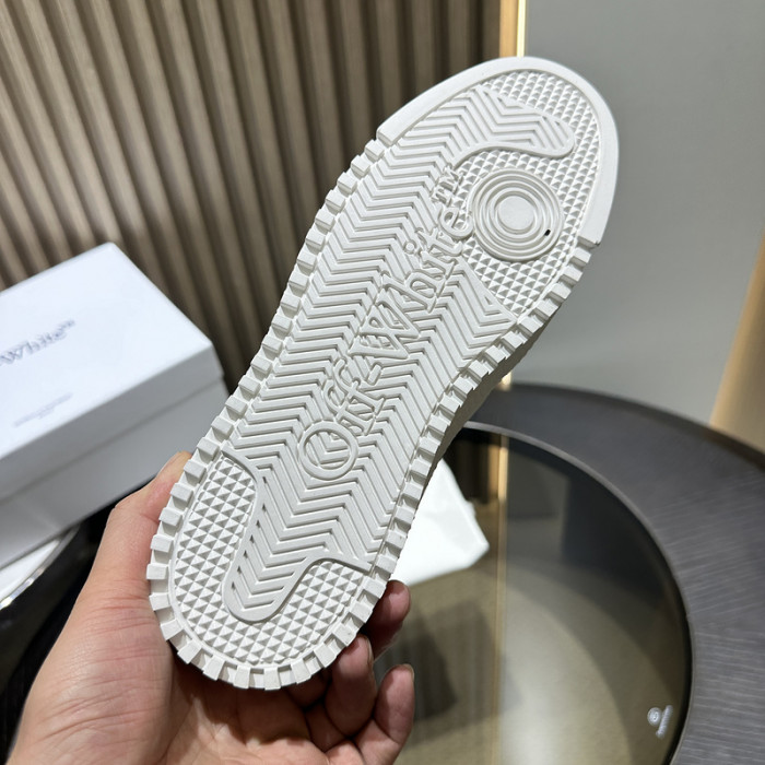 OFW SNEAKER