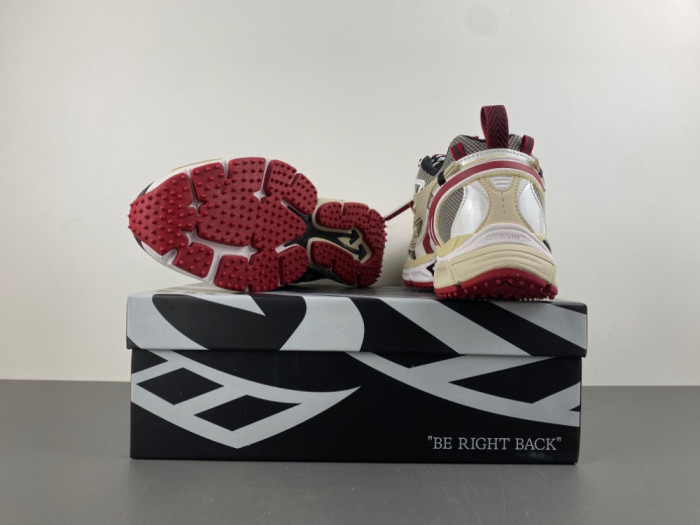 OFW SNEAKER