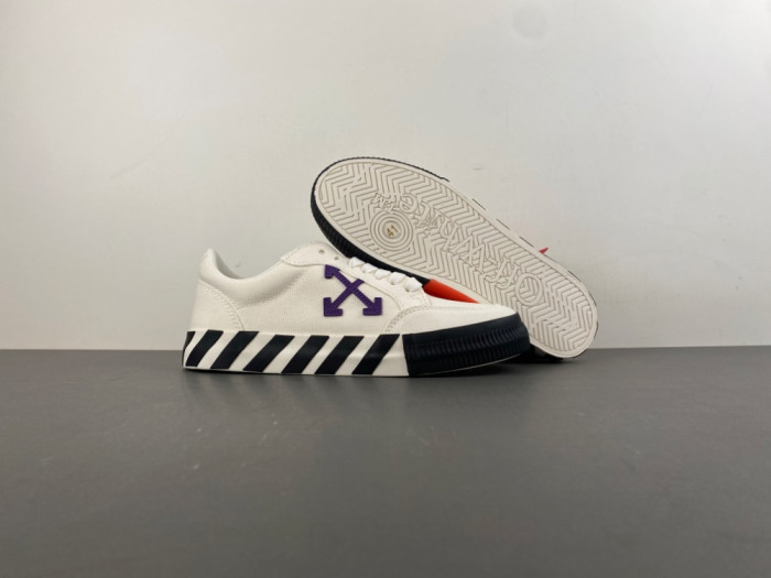 OFW SNEAKER