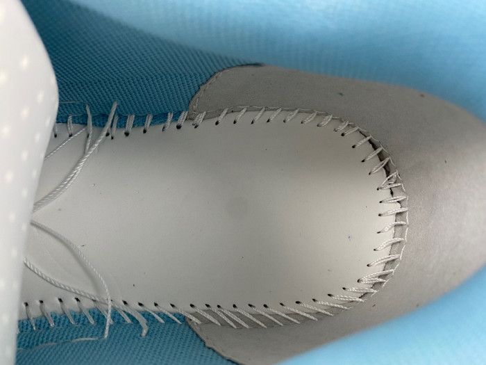 OFW SNEAKER