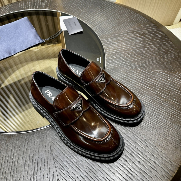 PRAD SNEAKER