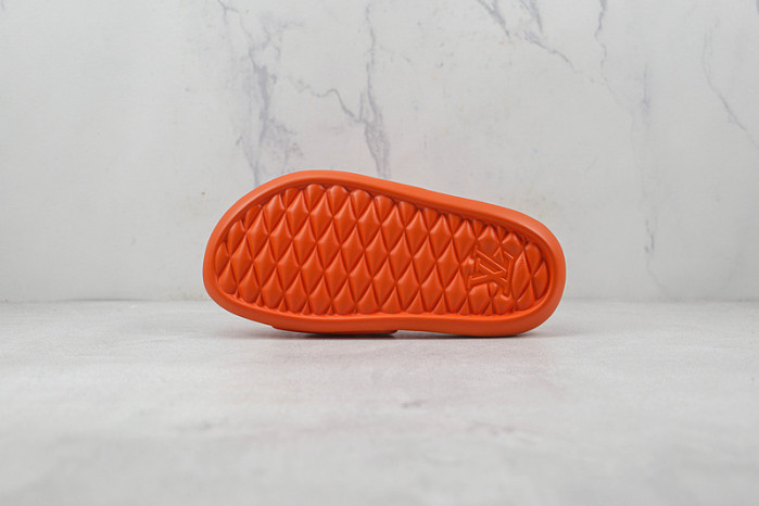 L0VT SANDAL
